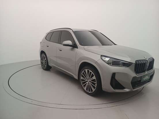BMW-X1-2023
