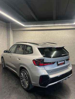 BMW-X1-2023