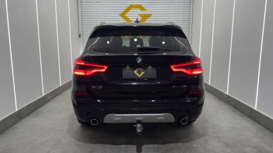 BMW-X3-2018
