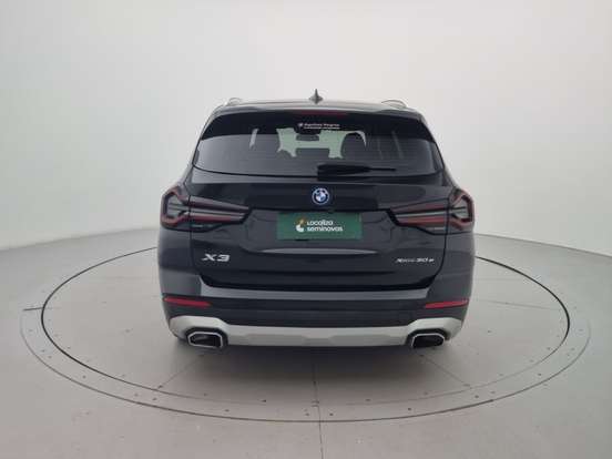 BMW-X3-2021