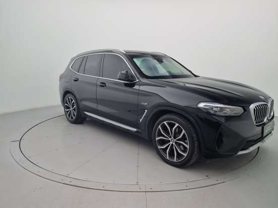BMW-X3-2021