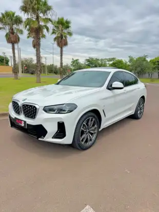 BMW-X4-2023