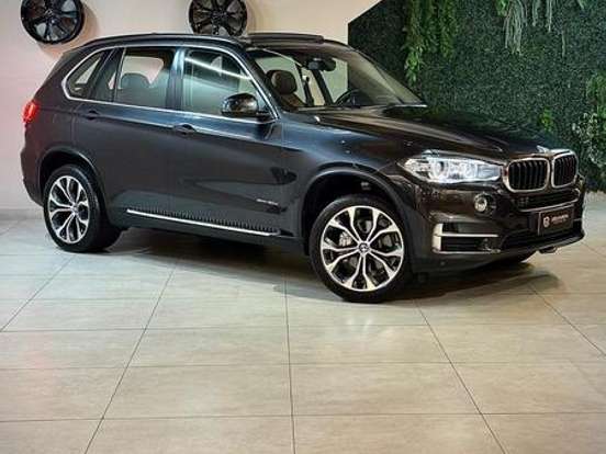 BMW-X5-3.0 4X4 30D I6 TURBO DIESEL 4P AUTOMÁTICO BMW-X5-2017