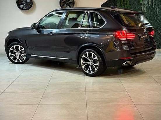 BMW-X5-3.0 4X4 30D I6 TURBO DIESEL 4P AUTOMÁTICO BMW-X5-2017