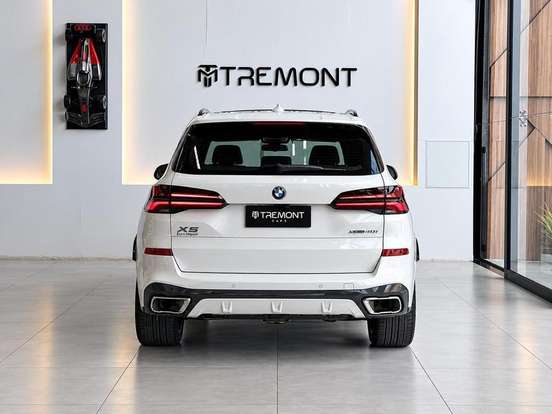 BMW-X5-3.0 I6 TURBO HÍBRIDO XDRIVE50E M SPORT AUTOMÁTICO BMW-X5-2023