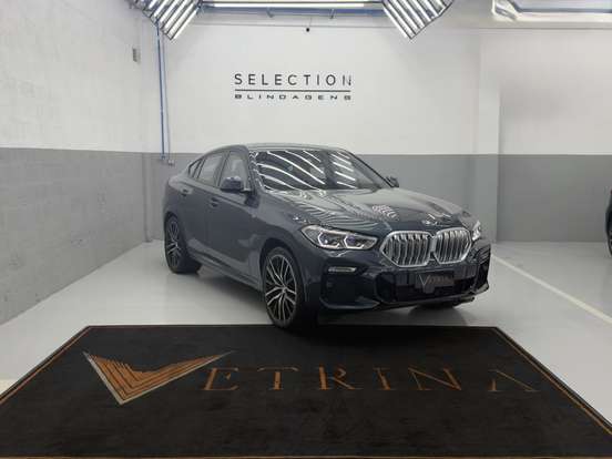BMW-X6-2021