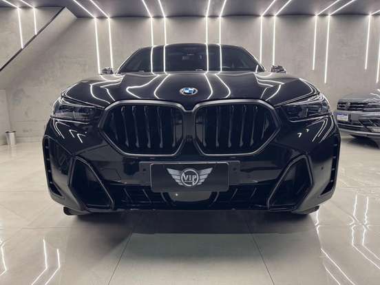 BMW-X6-2025