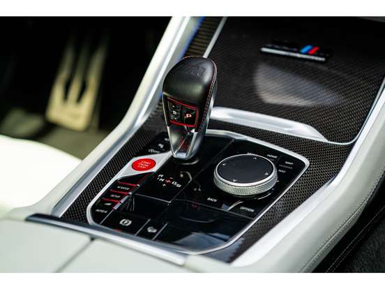 BMW-X6-2023