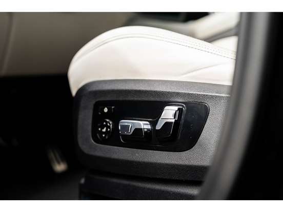 BMW-X6-4.4 V8 BITURBO GASOLINA M COMPETITION AUTOMÁTICO BMW-X6-2023