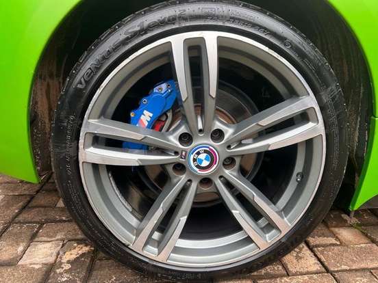 BMW-Z4-2.0 16V TURBO GASOLINA SDRIVE20I AUTOMÁTICO BMW-Z4-2013