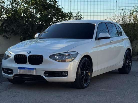 BMW-118i-1.6 SPORT GP 16V TURBO GASOLINA 4P AUTOMÁTICO BMW-118i-2013