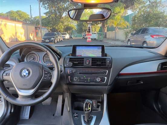 BMW-118i-1.6 SPORT GP 16V TURBO GASOLINA 4P AUTOMÁTICO BMW-118i-2013