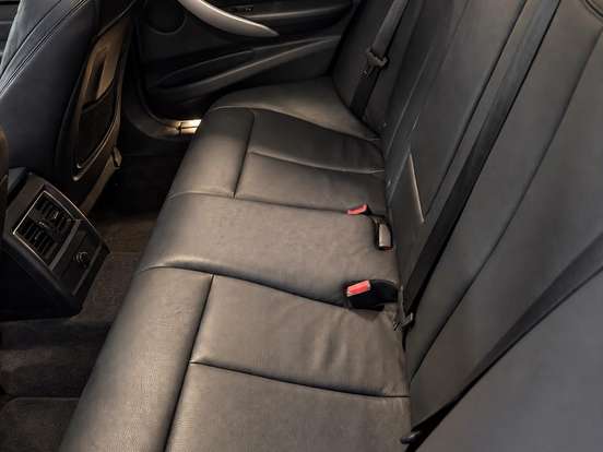 BMW-328i-2.0 M SPORT 16V ACTIVEFLEX 4P AUTOMÁTICO BMW-328i-2018