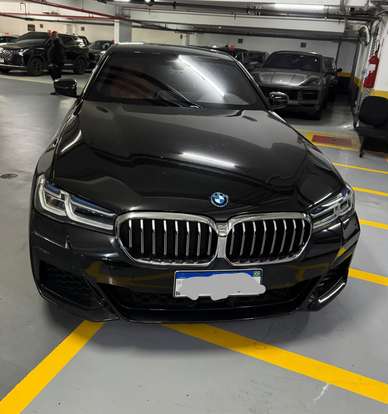 BMW-530e-2022