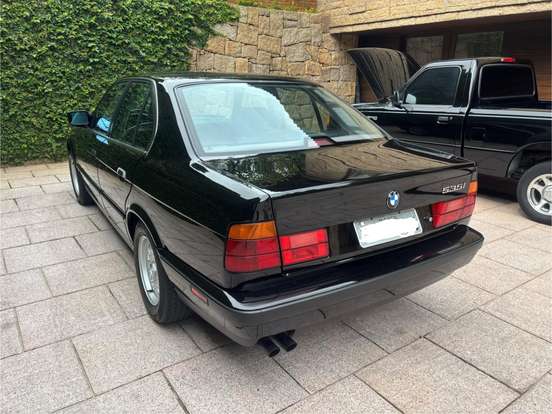BMW-535i-3.5 SEDAN 24V GASOLINA 4P AUTOMÁTICO BMW-535i-1992