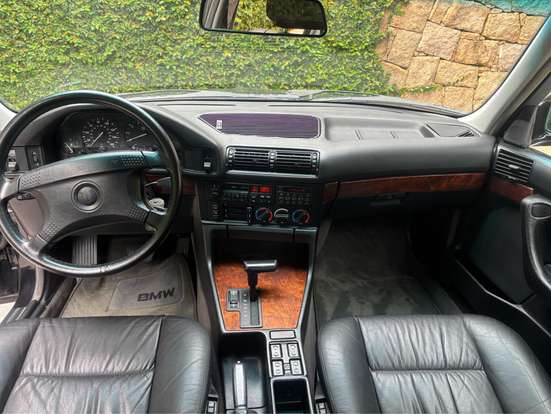 BMW-535i-1992