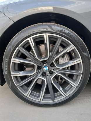 BMW-745Le-2022