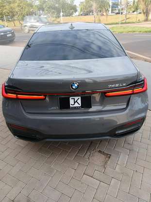 BMW-745Le-2022