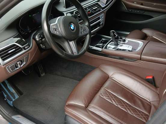BMW-745Le-3.0 TWINPOWER HÍBRIDO M SPORT AUTOMÁTICO BMW-745Le-2022