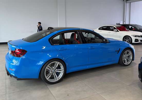 BMW-M3-2014