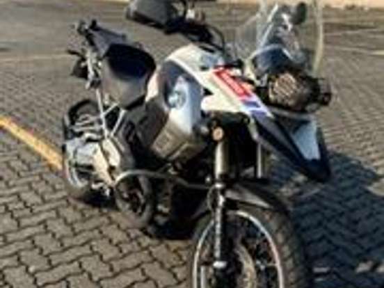 BMW-R 1200 GS BMW-R 1200 GS-2012