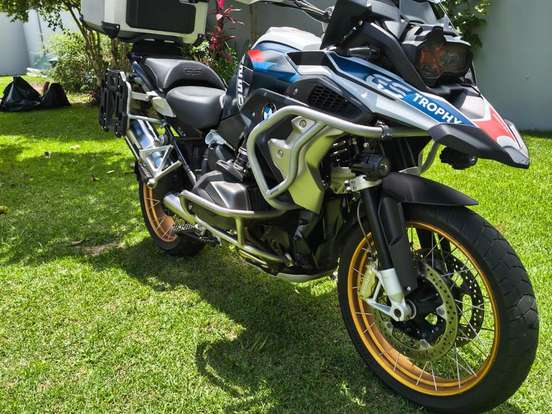 BMW-R 1250 GS PREMIUM BMW-R 1250 GS PREMIUM-2023