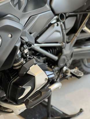 BMW-R 1250 GS PREMIUM TRIPLE BLACK-2023