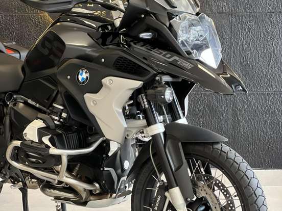 BMW-R 1250 GS PREMIUM TRIPLE BLACK BMW-R 1250 GS PREMIUM TRIPLE BLACK-2023