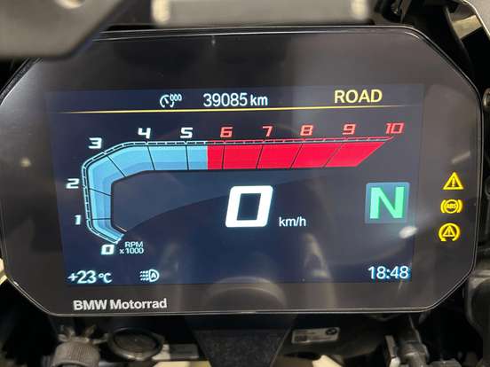 BMW-R 1250 GS TRIPLE BLACK BMW-R 1250 GS TRIPLE BLACK-2021