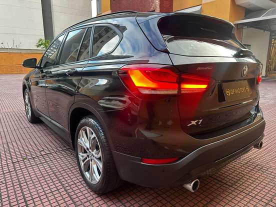 BMW-X1-2.0 16V TURBO ACTIVEFLEX SDRIVE20I 4P AUTOMÁTICO BMW-X1-2020