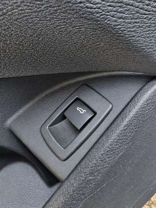 BMW-X1-2021