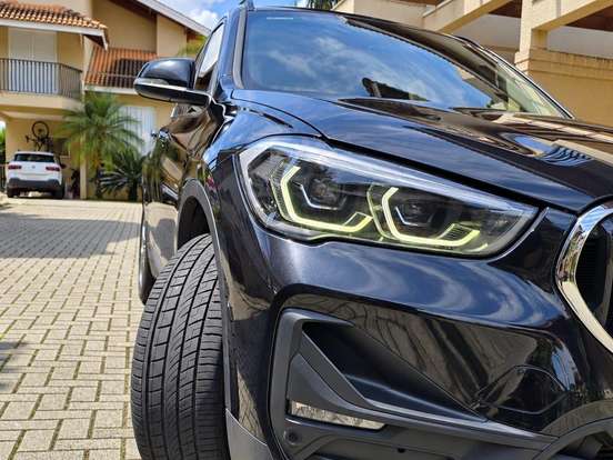 BMW-X1-2.0 16V TURBO ACTIVEFLEX SDRIVE20I X-LINE 4P AUTOMÁTICO BMW-X1-2021