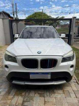 BMW-X1-2012