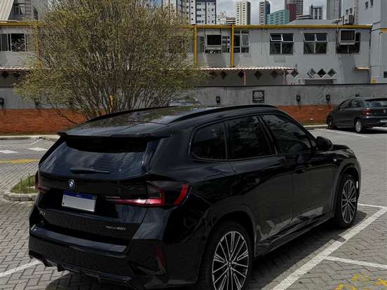 BMW-X1-2.0 16V TURBO GASOLINA SDRIVE20I M SPORT STEPTRONIC BMW-X1-2023