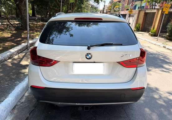 BMW-X1-2.0 16V GASOLINA SDRIVE18I 4P AUTOMÁTICO BMW-X1-2011