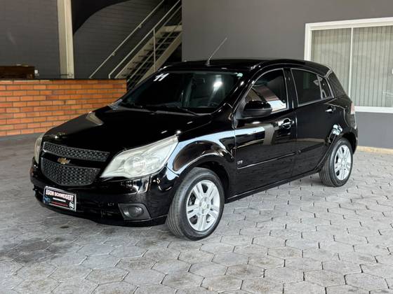 CHEVROLET AGILE 1.4 MPFI LTZ 8V FLEX 4P MANUAL