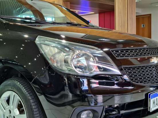 CHEVROLET-AGILE-2012