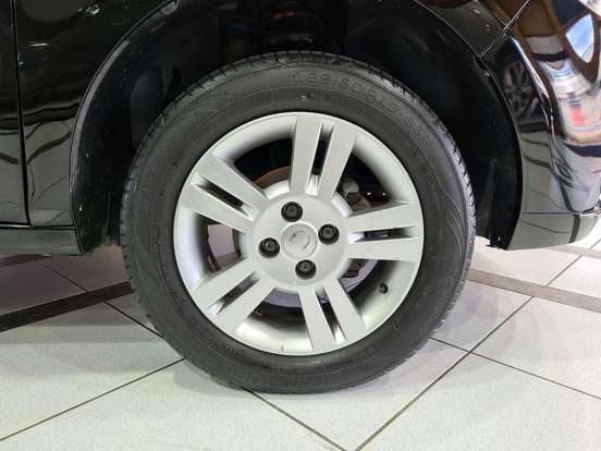 CHEVROLET-AGILE-2012