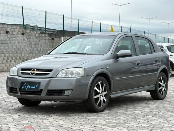 CHEVROLET ASTRA 2.0 MPFI ADVANTAGE 8V FLEX 4P MANUAL