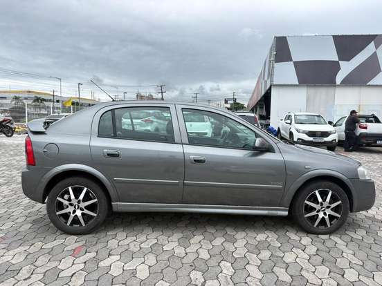 CHEVROLET-ASTRA-2.0 MPFI ADVANTAGE 8V FLEX 4P MANUAL CHEVROLET-ASTRA-2010