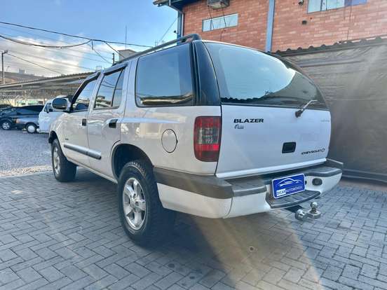 CHEVROLET-BLAZER-2.4 MPFI COLINA 4X2 8V FLEX 4P MANUAL CHEVROLET-BLAZER-2008