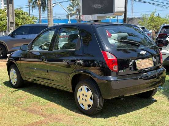CHEVROLET-CELTA-2013