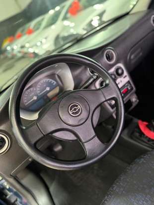 CHEVROLET-CELTA-2005