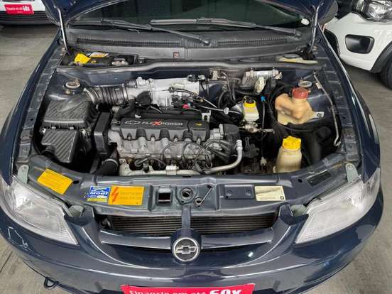 CHEVROLET-CELTA-1.0 MPFI VHC SUPER 8V FLEX 4P MANUAL CHEVROLET-CELTA-2005