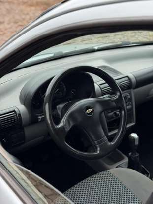 CHEVROLET-CLASSIC-2011