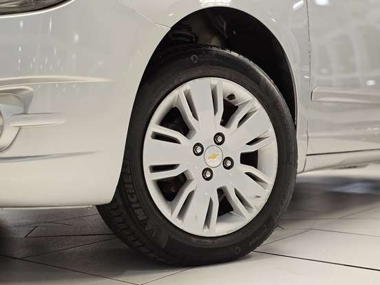 CHEVROLET-COBALT-1.8 SFI LTZ 8V FLEX 4P MANUAL CHEVROLET-COBALT-2013