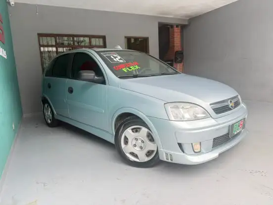 CHEVROLET-CORSA-2011