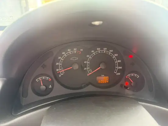 CHEVROLET-CORSA-2011