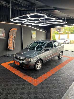 CHEVROLET-CORSA-2011