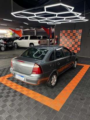CHEVROLET-CORSA-2011